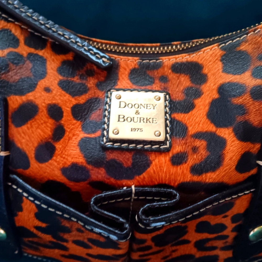 Dooney & Bourke
